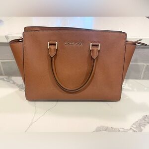 Michael Kors bag